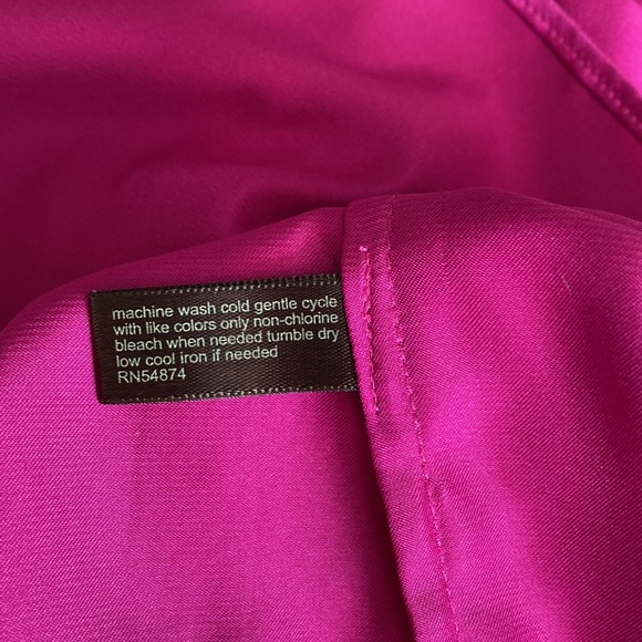 The Limited Raspberry Satin Shell - Picture 5 of 8